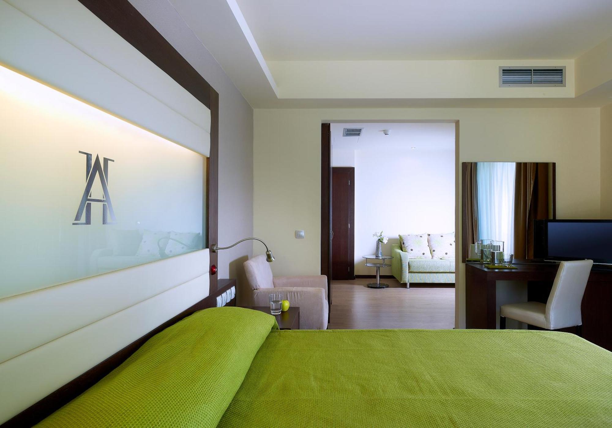 Arion Hotel 자일로카스트론 외부 사진